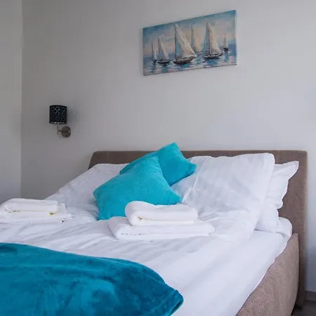 Linett * 希欧福克