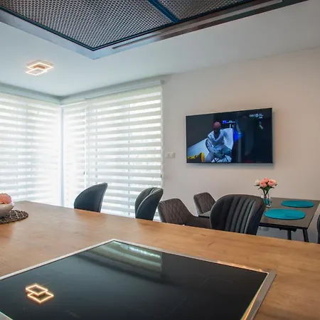 Linett 公寓 希欧福克